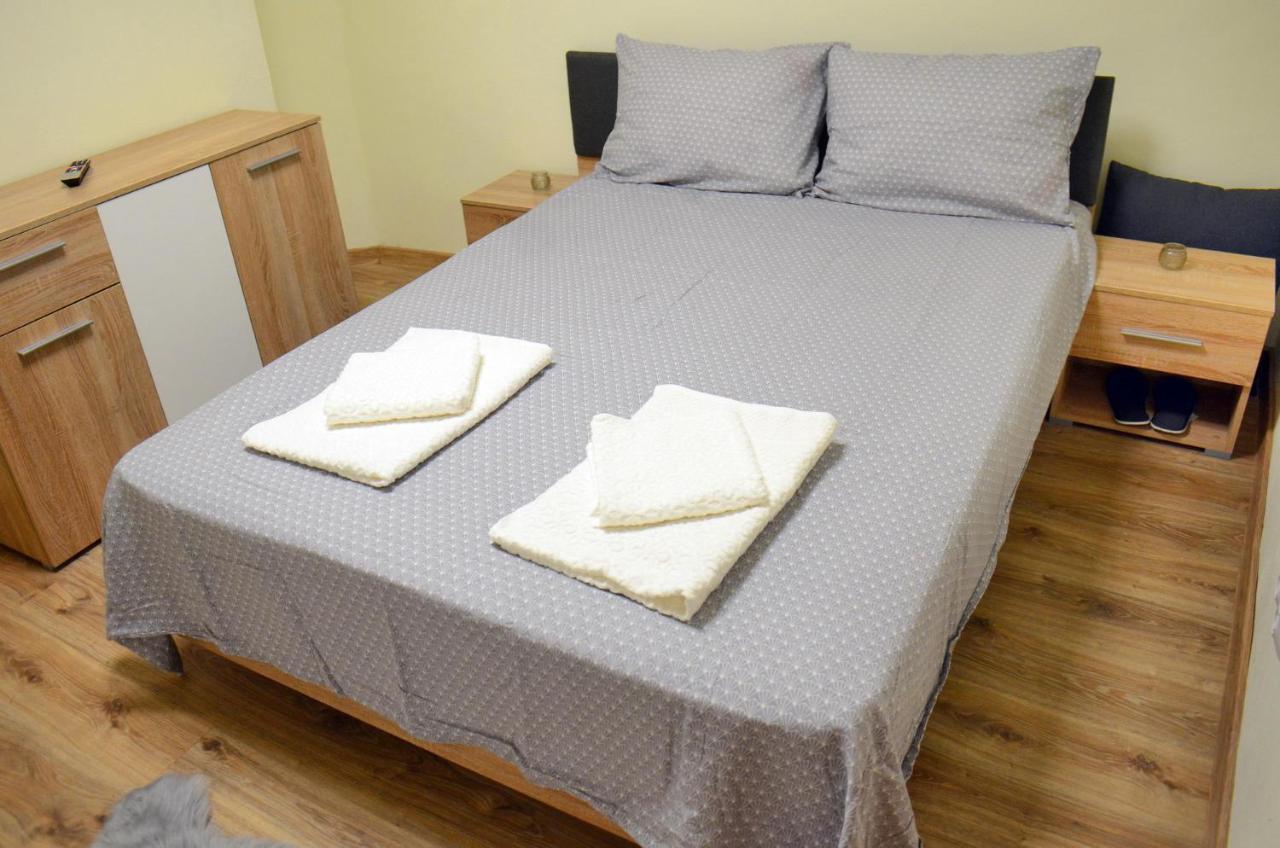 Private Apartment In The City Centre. Nagyvárad Kültér fotó